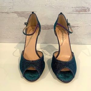 Sarah Jessica Parker Glitter stiletto